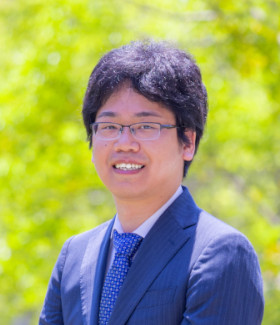 前田　敦史